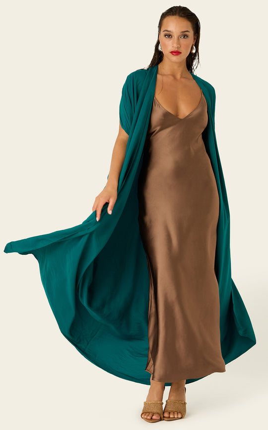 The Luxury Multiwear Wrap / juniper