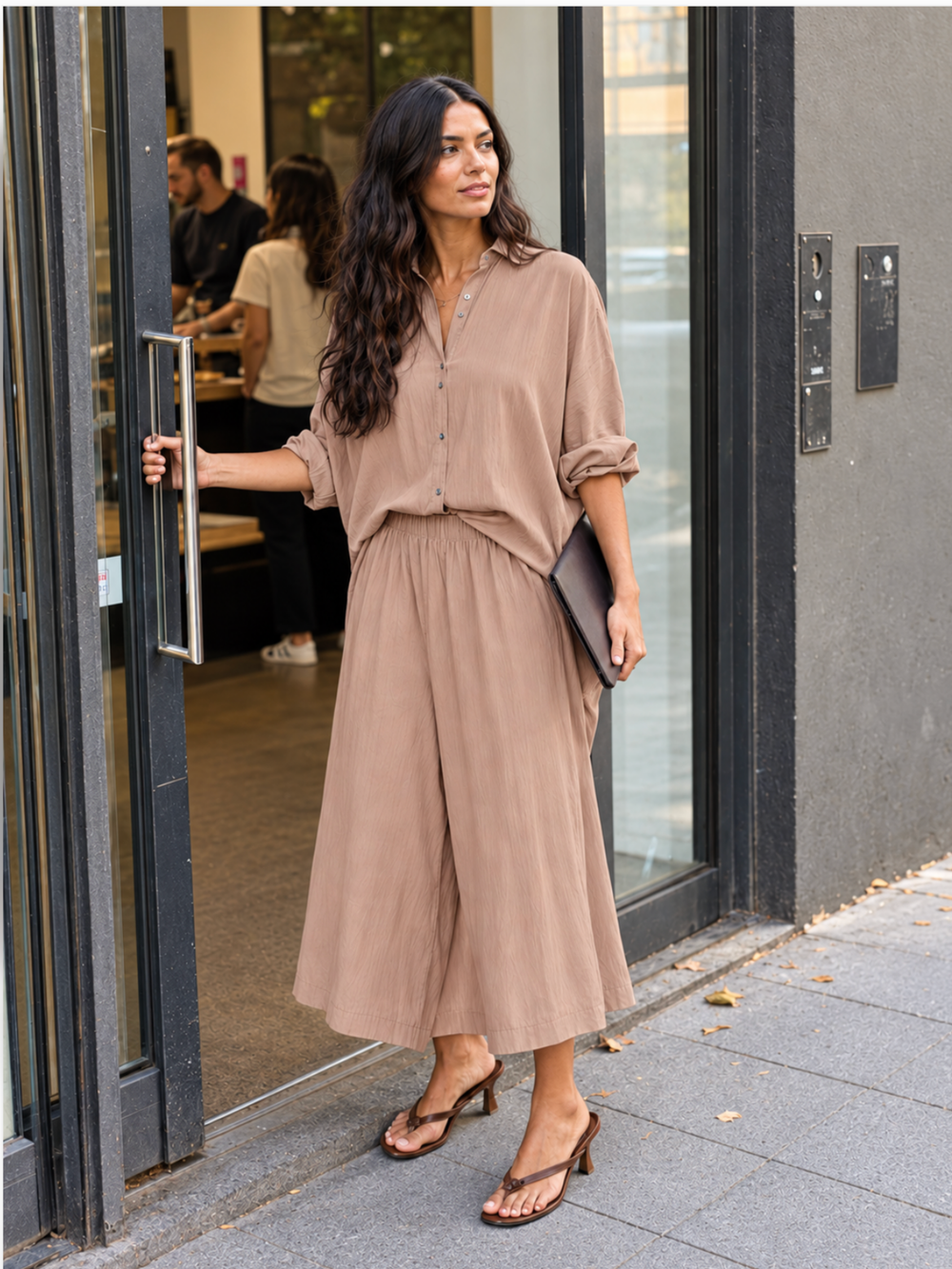 The Luxe Culotte Short - Chai Chameau