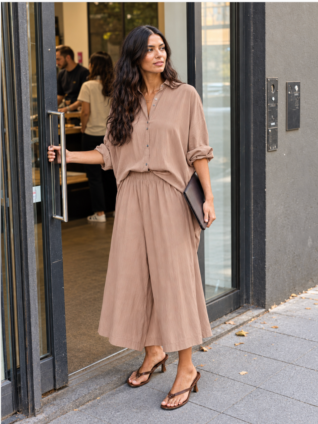 The Luxe Culotte Short - Chai Chameau