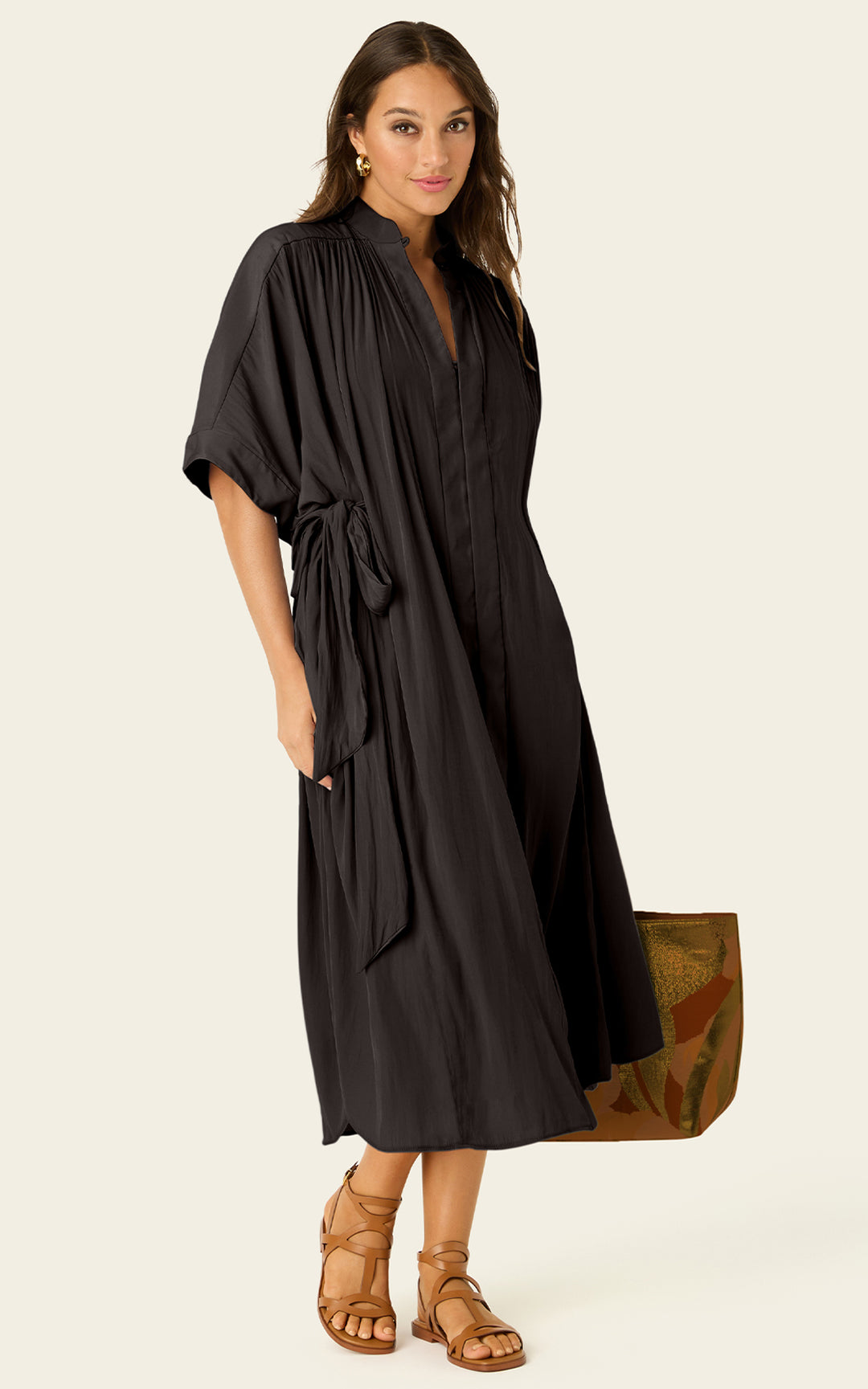The Multiwear Shirt Dress - Black, Grande