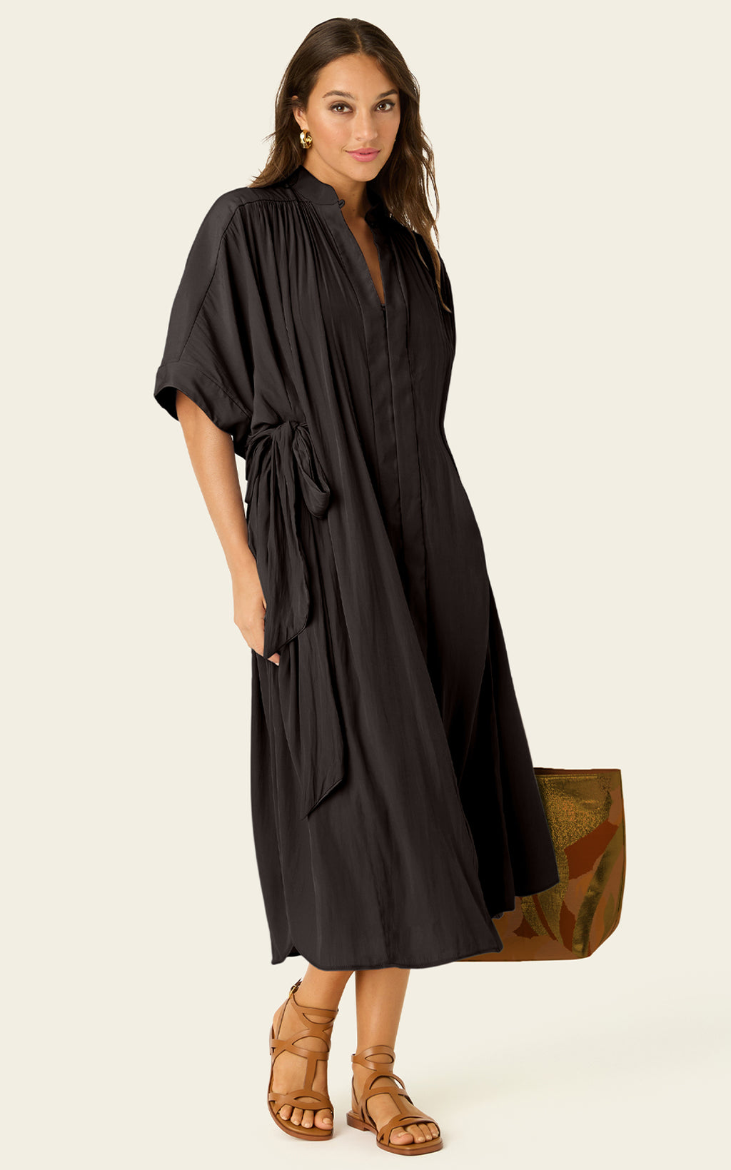 The Multiwear Shirt Dress - Black, Grande