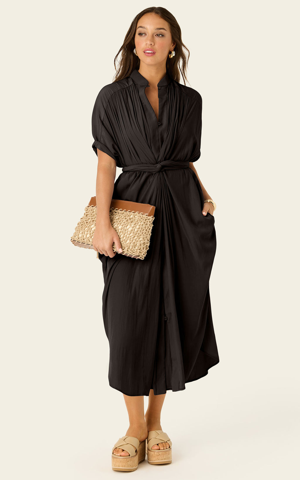 The Multiwear Shirt Dress - Black, Grande